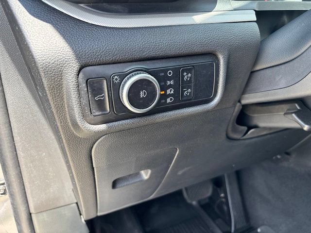 Certified 2023 Ford Explorer XLT w/ Equipment Group 202A AWD/4WD image 17
