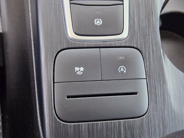 Certified 2022 Ford Escape SEL w/ Technology Package FWD image 21