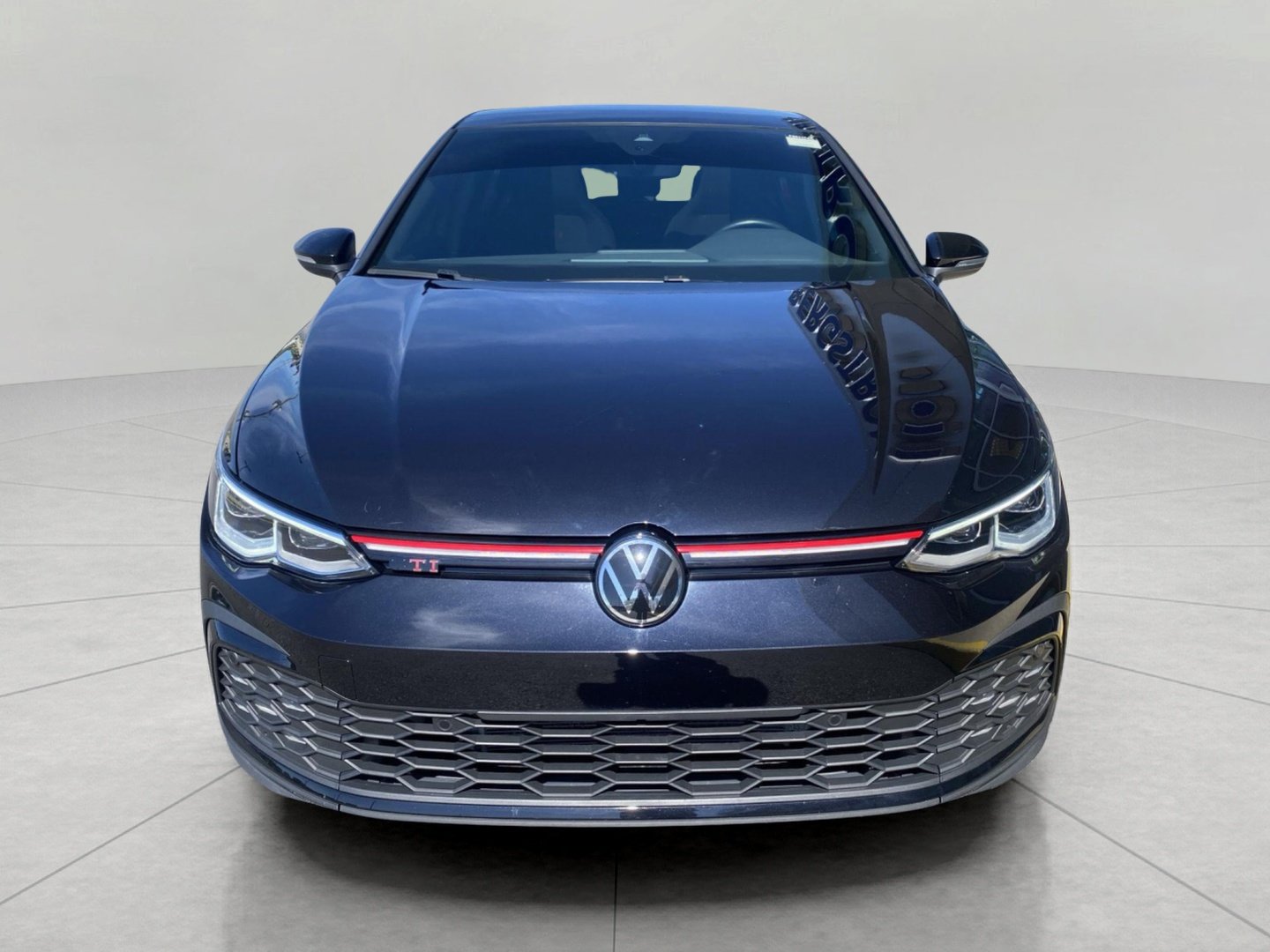 Used 2024 Volkswagen GTI SE FWD image 2