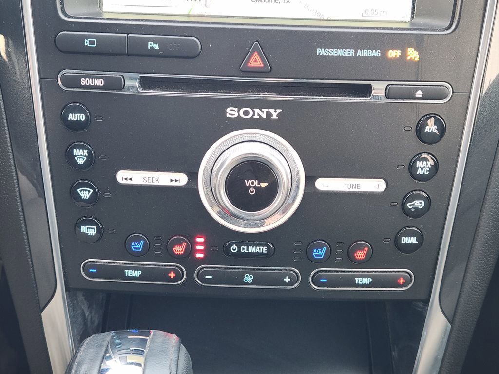 Certified 2018 Ford Explorer Limited image 18