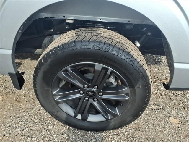 Certified 2023 Ford F150 XLT w/ Equipment Group 302A High image 10