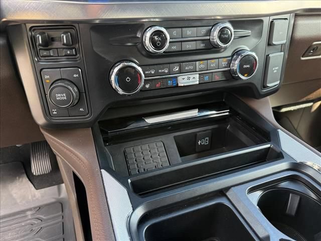 Certified 2024 Ford F250 King Ranch w/ Chrome Package AWD/4WD image 22