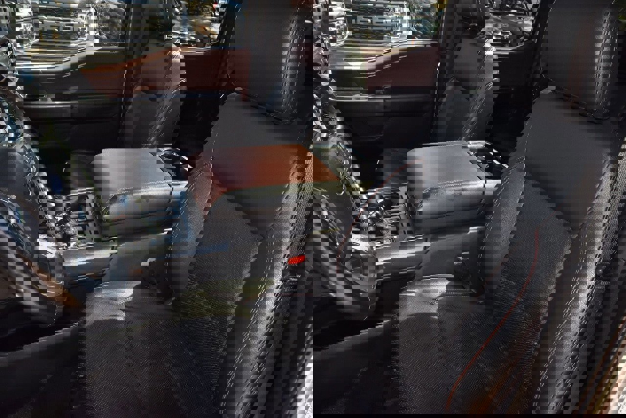 Certified 2022 Ford F150 Lariat w/ Equipment Group 502A High image 33