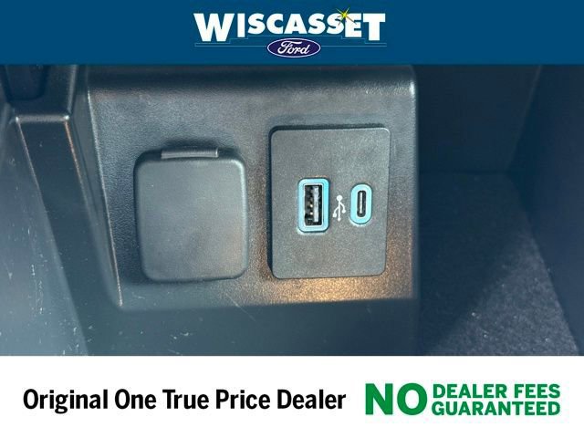 Certified 2022 Ford Explorer XLT w/ Equipment Group 202A image 19