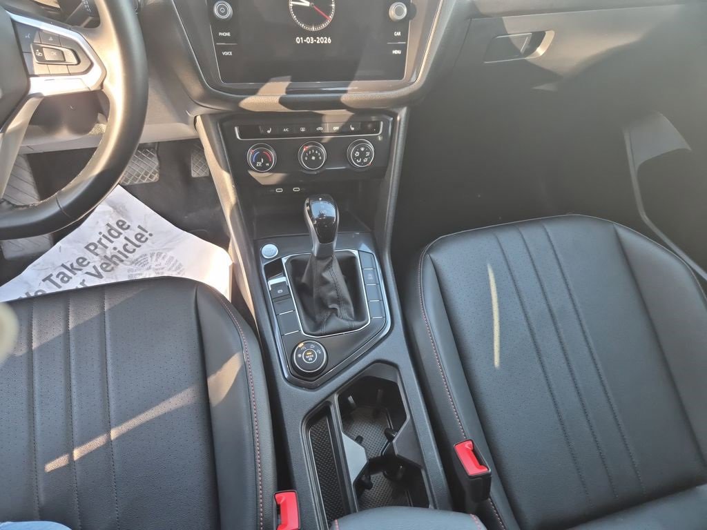 Used 2024 Volkswagen Tiguan Wolfsburg Edition image 17