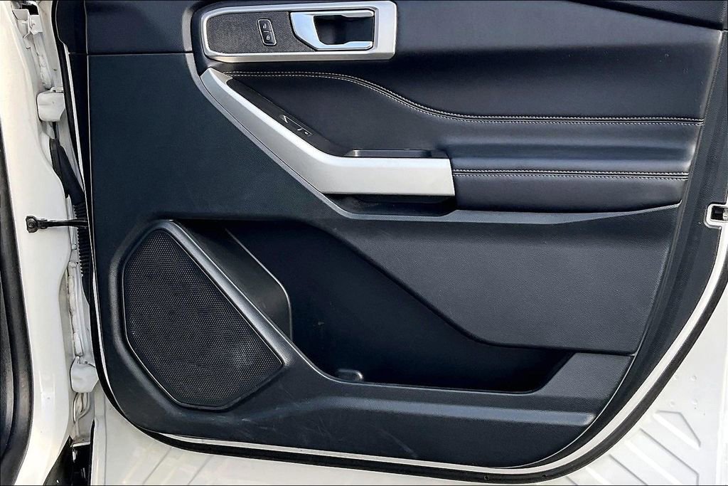 Certified 2023 Ford Explorer XLT w/ Equipment Group 202A image 20