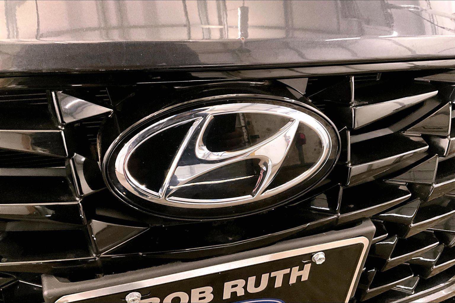 Used 2020 Hyundai Sonata SEL w/ Convenience Package image 29