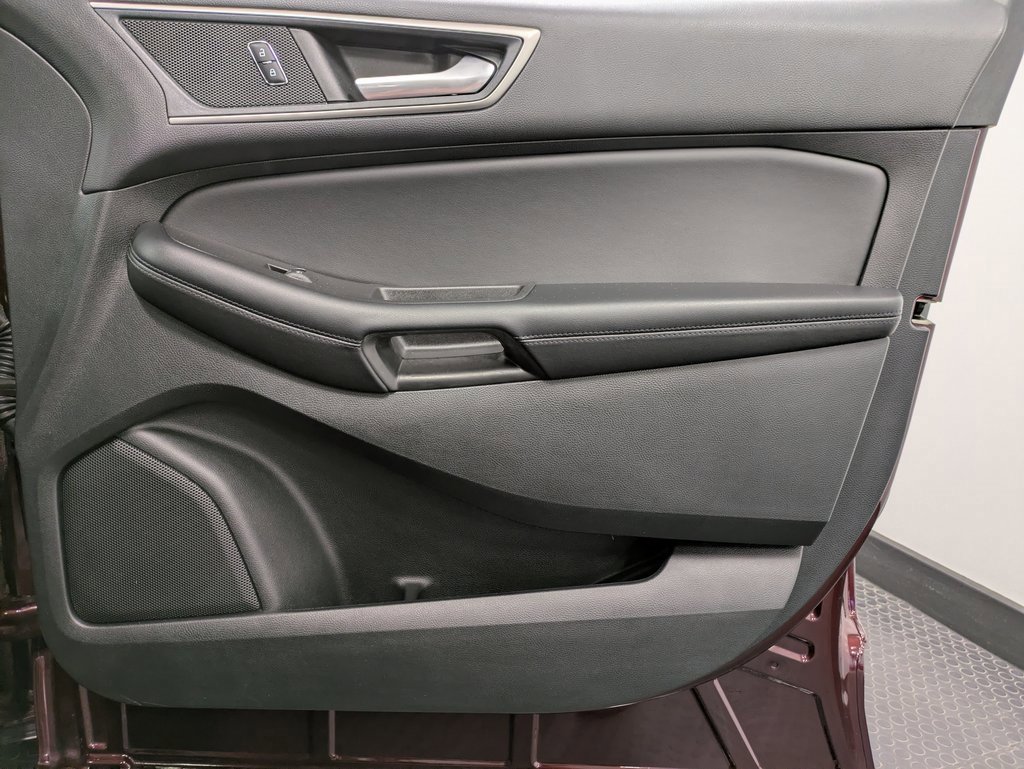 Certified 2022 Ford Edge SEL w/ Convenience Package image 27