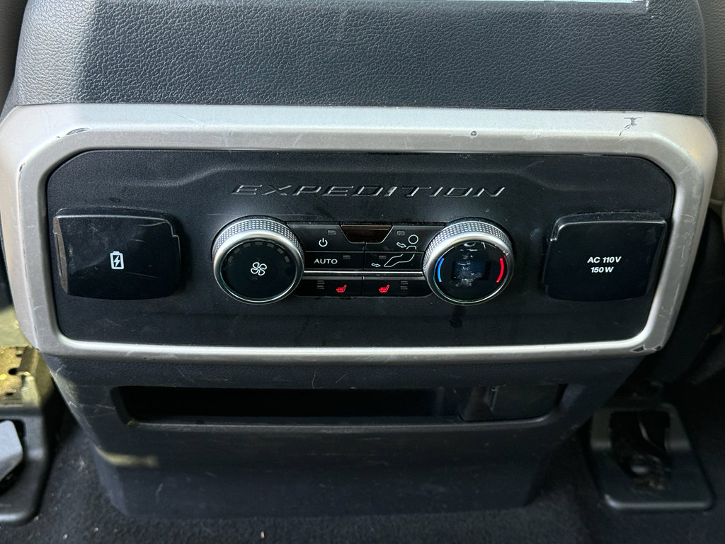 Certified 2023 Ford Expedition Limited image 14