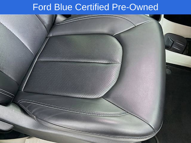 Used 2023 Chrysler Pacifica Touring-L FWD image 36