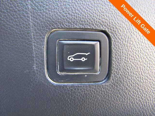 Used 2019 Chevrolet Traverse Premier w/ LPO, Floor Liner Package AWD/4WD image 25