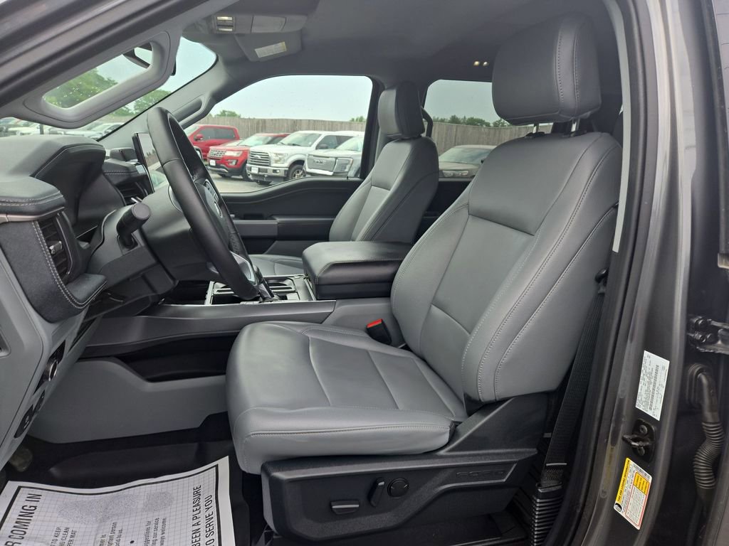 Certified 2025 Ford F150 Lightning Flash AWD/4WD image 6