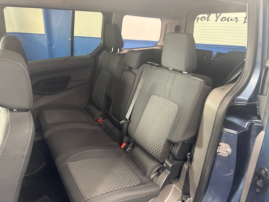 Certified 2022 Ford Transit Connect XLT FWD image 28