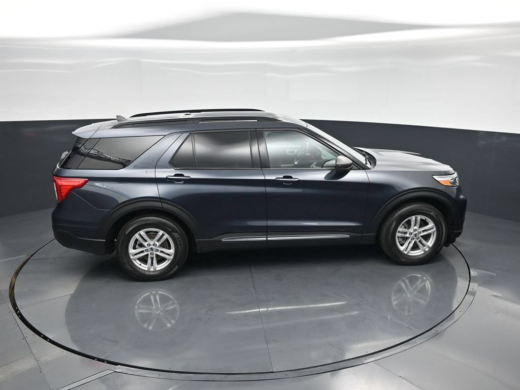 Certified 2023 Ford Explorer XLT RWD image 37