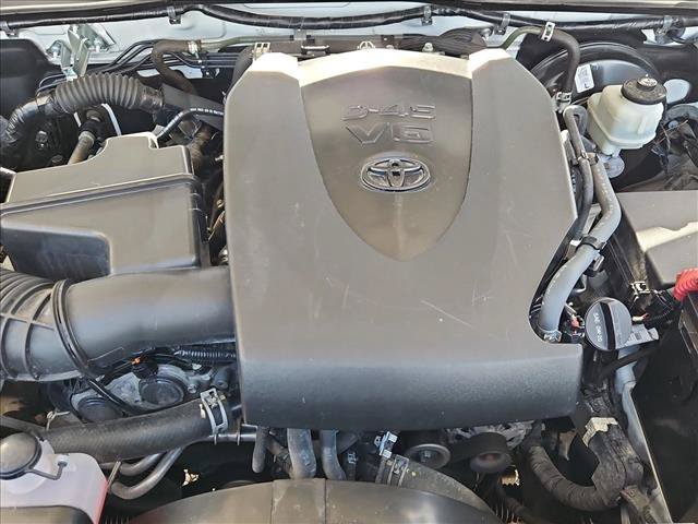 Used 2022 Toyota Tacoma SR5 w/ Technology Package RWD image 21