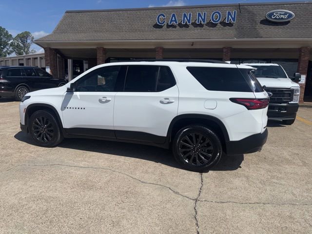 Used 2022 Chevrolet Traverse RS FWD image 3