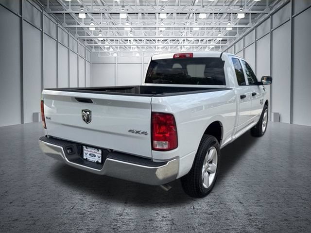 Used 2024 RAM 1500 Classic SLT AWD/4WD image 8