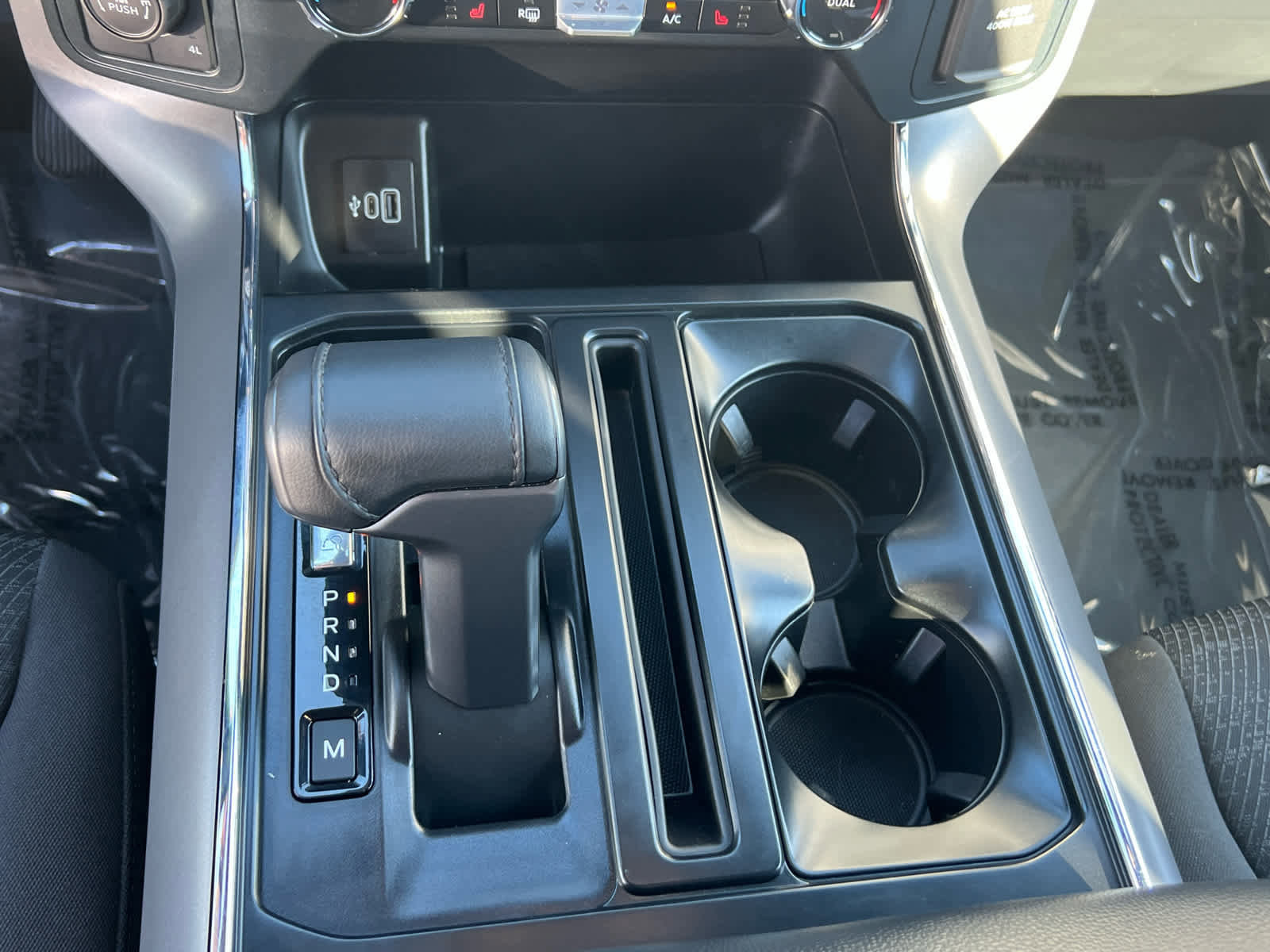 Certified 2025 Ford F150 XLT w/ Equipment Group 302A MID image 36