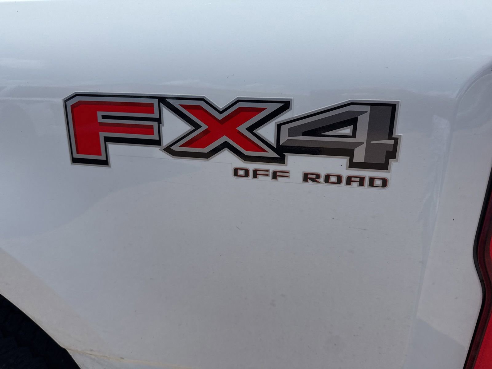 Certified 2024 Ford F250 XLT w/ FX4 Off-Road Package AWD/4WD image 10