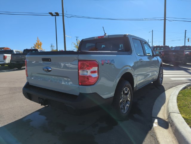 Certified 2024 Ford Maverick Lariat w/ FX4 Off-Road Package AWD/4WD image 5