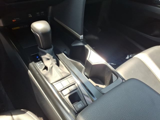 Used 2025 Toyota Camry SE FWD image 18