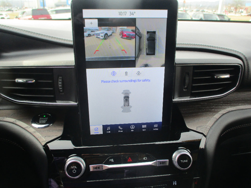 Certified 2021 Ford Explorer Platinum w/ Equipment Group 601A image 7