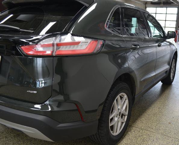 Certified 2024 Ford Edge SEL w/ Convenience Package AWD/4WD image 6