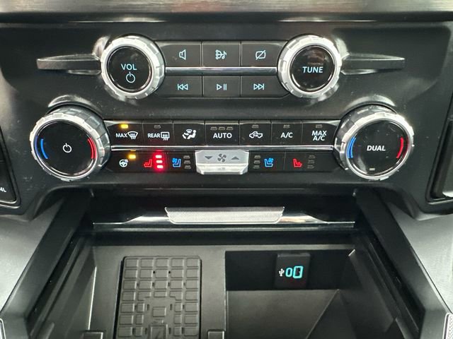 Certified 2024 Ford F250 Lariat w/ Lariat Ultimate Package image 36