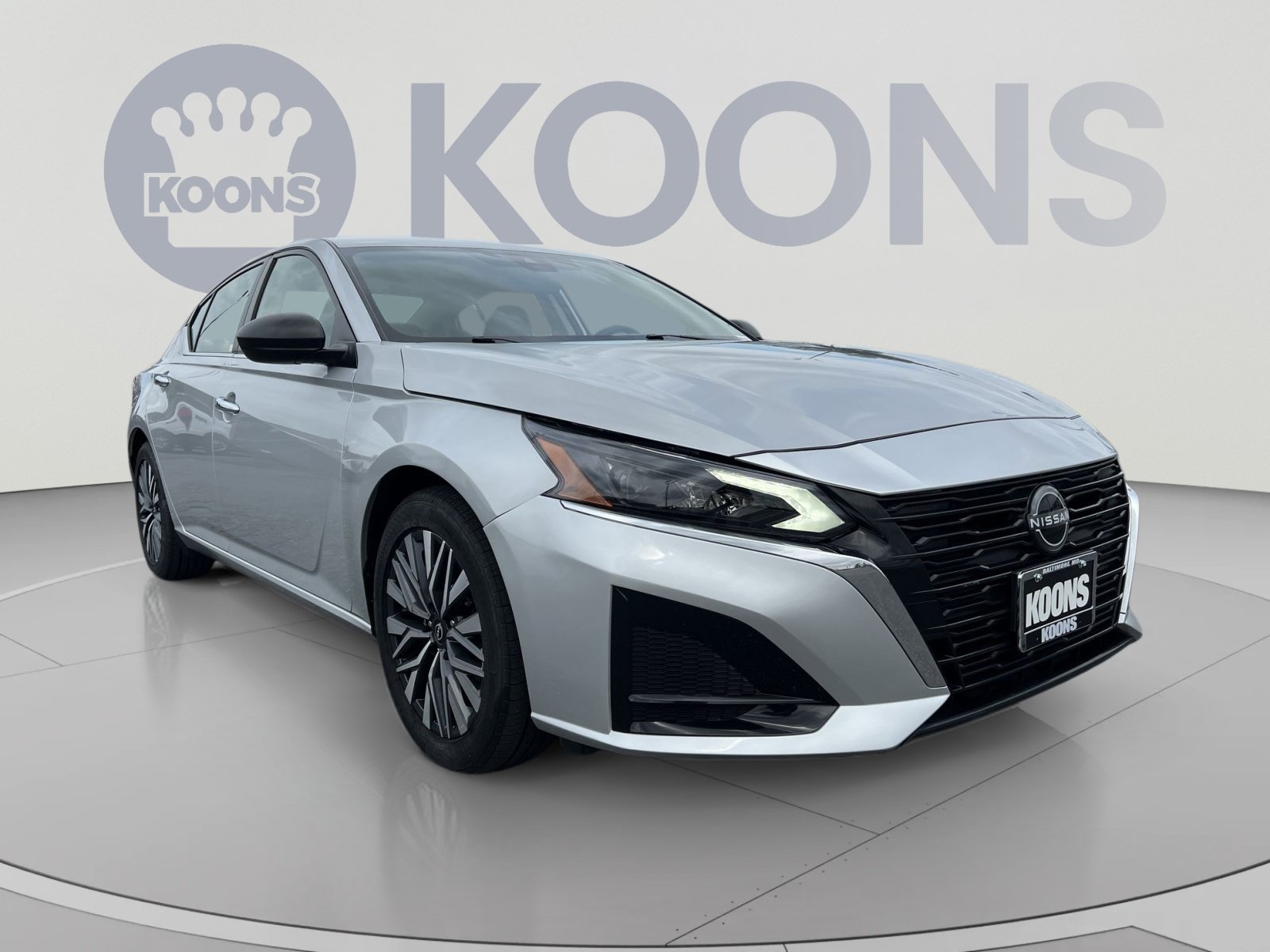 Used 2024 Nissan Altima 2.5 SV FWD image 10
