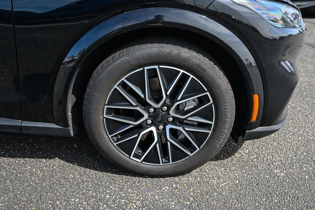 Certified 2025 Ford Mustang Mach-E Premium AWD/4WD image 19