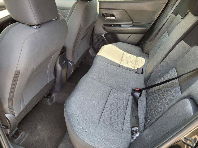 Used 2026 Nissan Kicks SV w/ Illumination Package FWD image 12