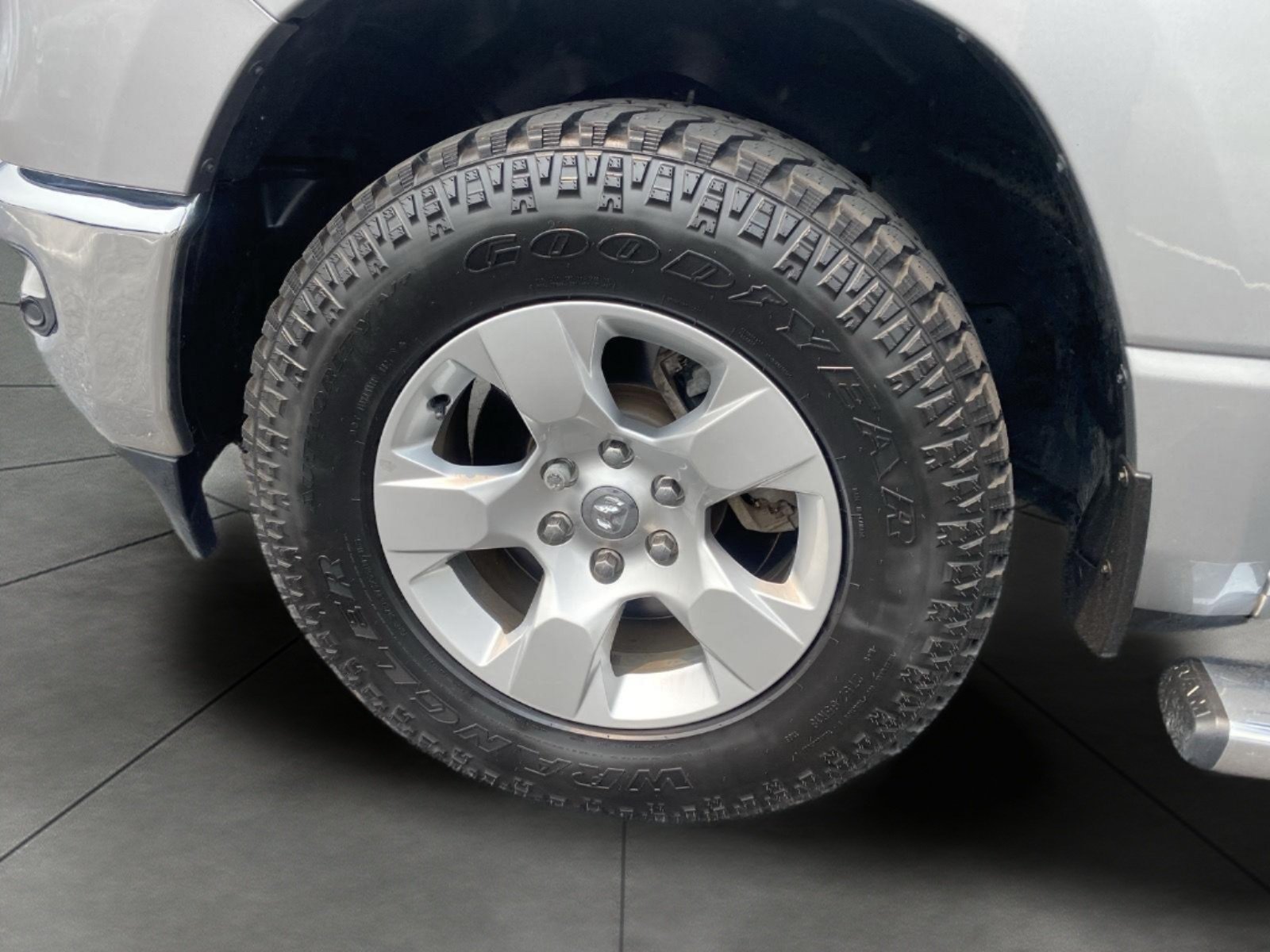 Used 2021 RAM 1500 Big Horn AWD/4WD image 8