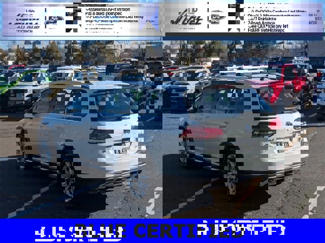 Used 2019 Volkswagen Golf Alltrack SE image 5