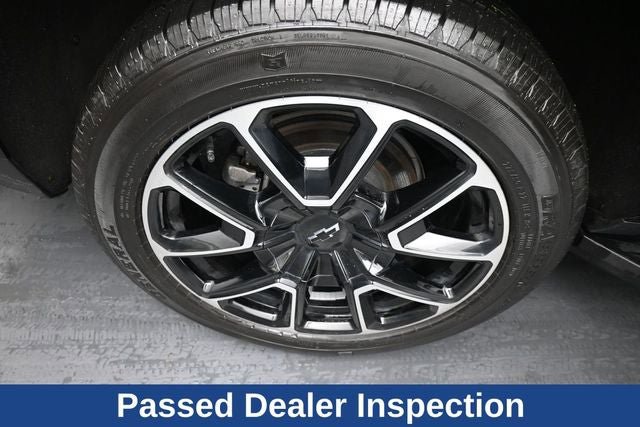 Used 2023 Chevrolet Tahoe RST w/ Sport Performance Package AWD/4WD image 17