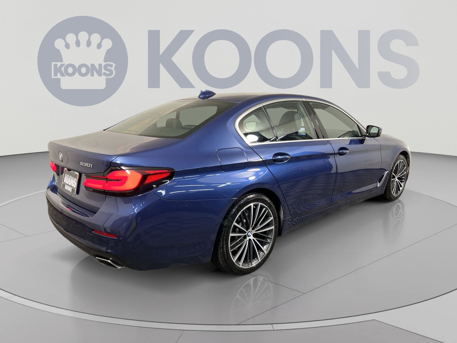 Used 2021 BMW 530i xDrive w/ Premium Package AWD/4WD image 11