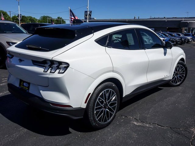 Certified 2026 Ford Mustang Mach-E Premium AWD/4WD image 9