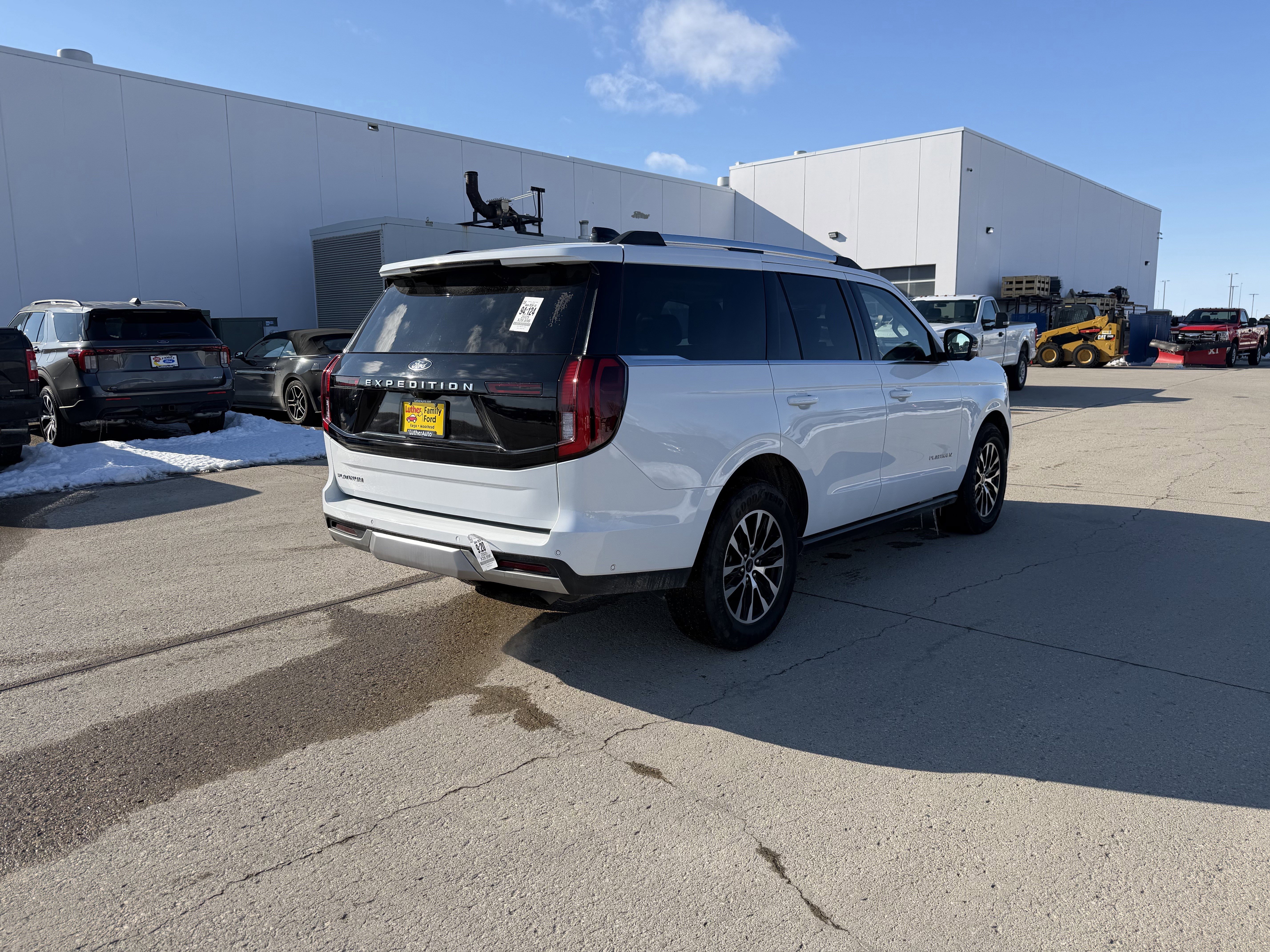 Certified 2025 Ford Expedition Platinum image 3
