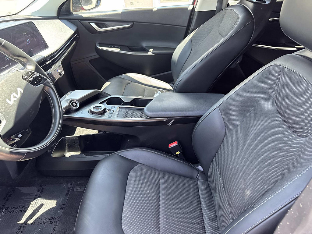 Used 2024 Kia EV6 Light AWD/4WD image 22