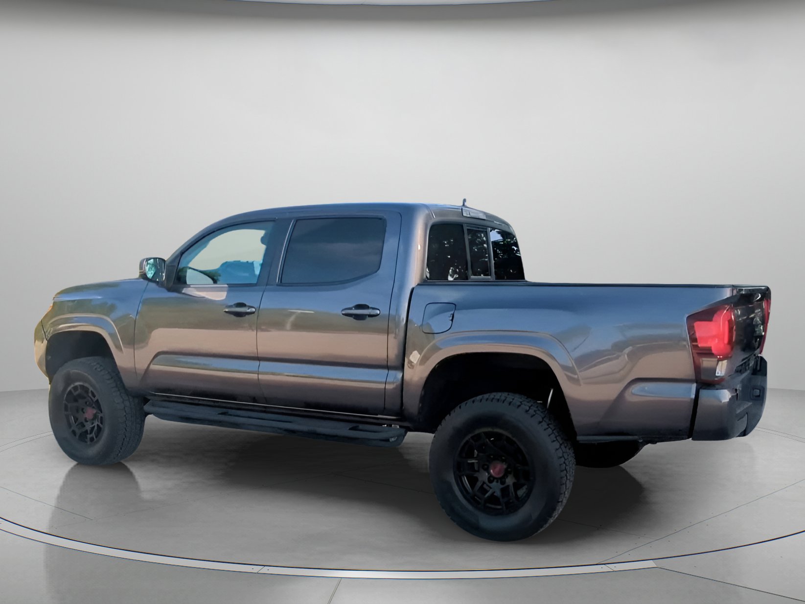 Used 2022 Toyota Tacoma SR RWD image 19