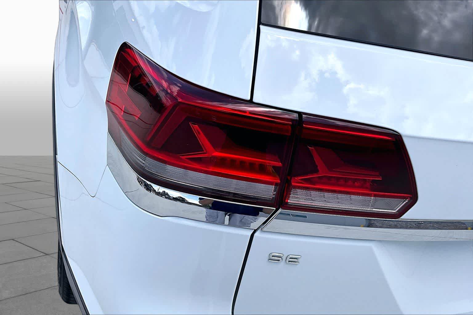 Used 2023 Volkswagen Atlas SE FWD image 28