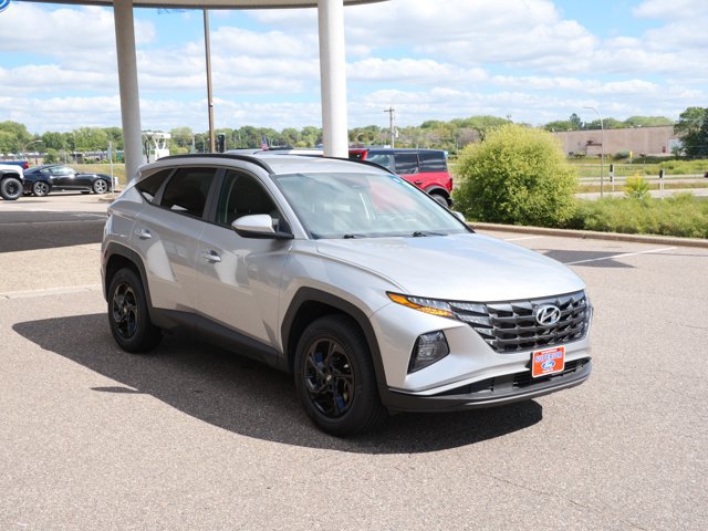 Used 2024 Hyundai Tucson SEL AWD/4WD image 3