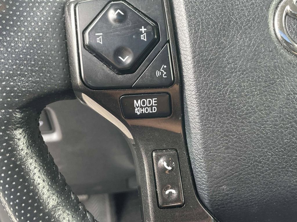 Used 2024 Toyota 4Runner TRD Off-Road Premium image 20