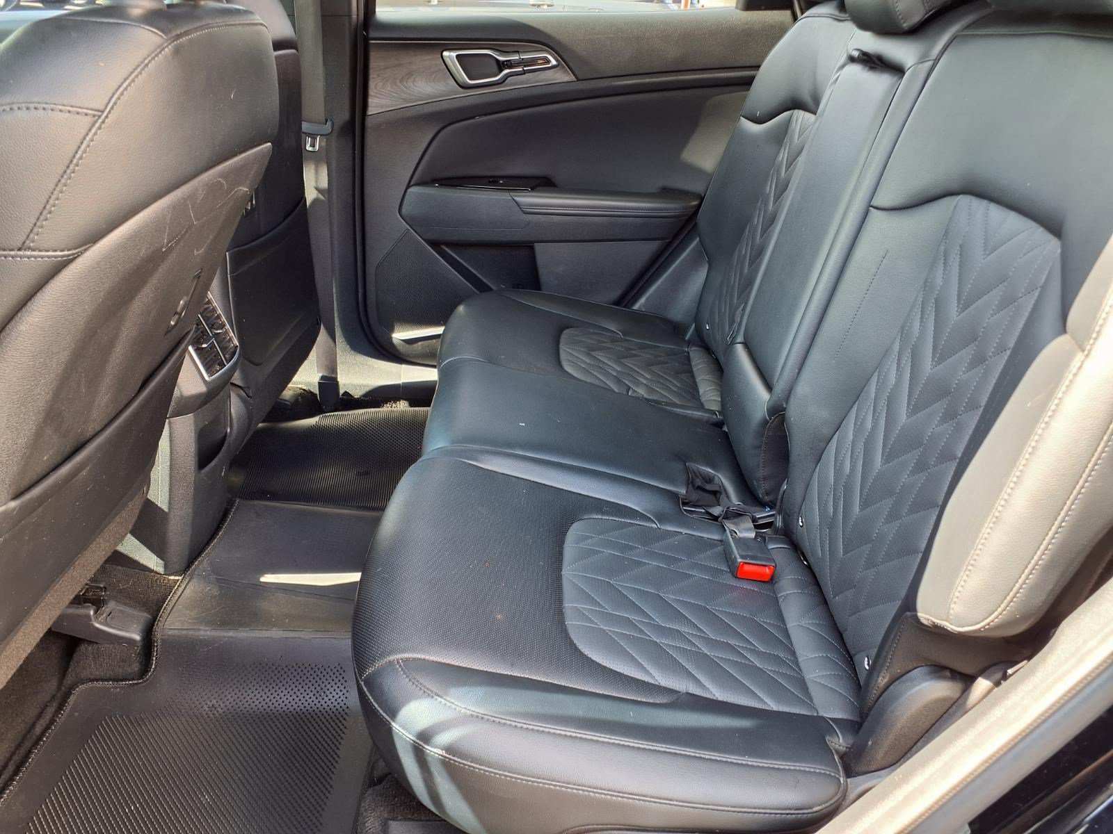 Used 2023 Kia Sportage X-Line w/ X-Line Premium Package AWD/4WD image 11