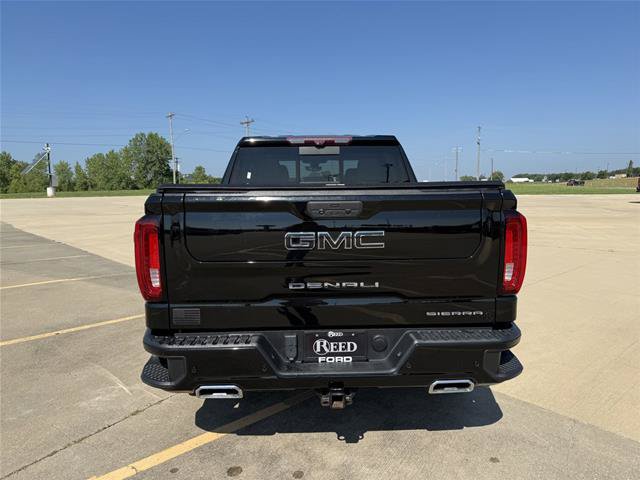 Used 2021 GMC Sierra 1500 Denali w/ Denali Ultimate Package AWD/4WD image 8