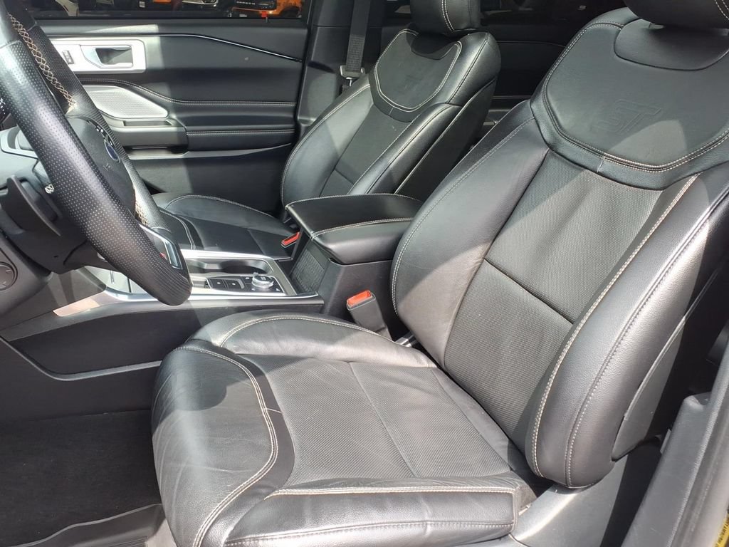 Certified 2020 Ford Explorer ST w/ ST Street Pack AWD/4WD image 15