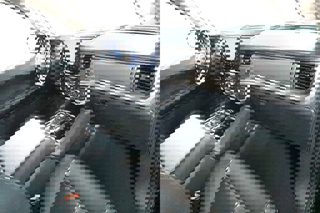 Certified 2024 Ford Expedition Max XLT image 34