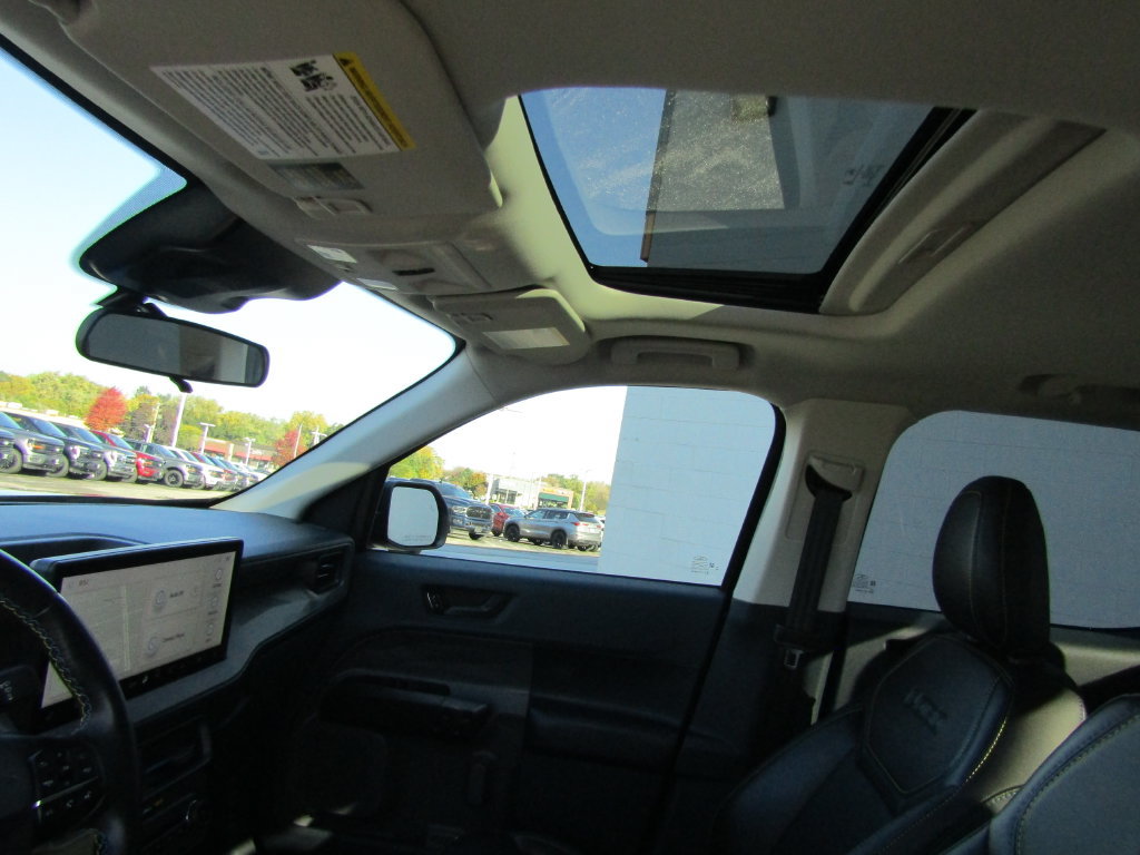 Certified 2025 Ford Maverick Lobo AWD/4WD image 27