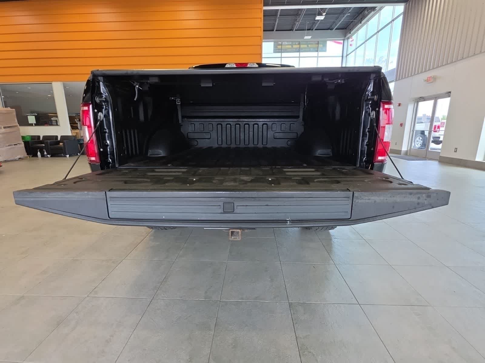 Certified 2018 Ford F150 XLT w/ Equipment Group 302A Luxury AWD/4WD image 11