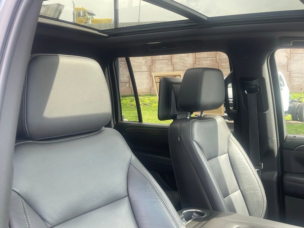 Used 2021 Chevrolet Suburban Z71 w/ Rear Media and Nav Package image 17