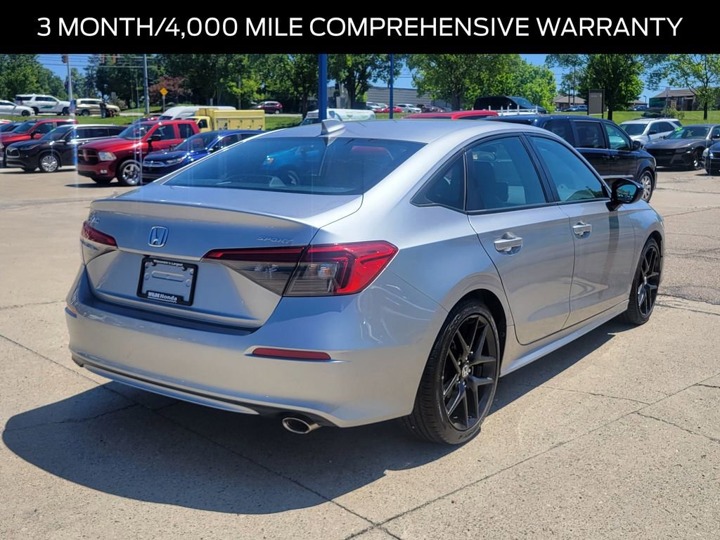 Used 2023 Honda Civic Sport image 4